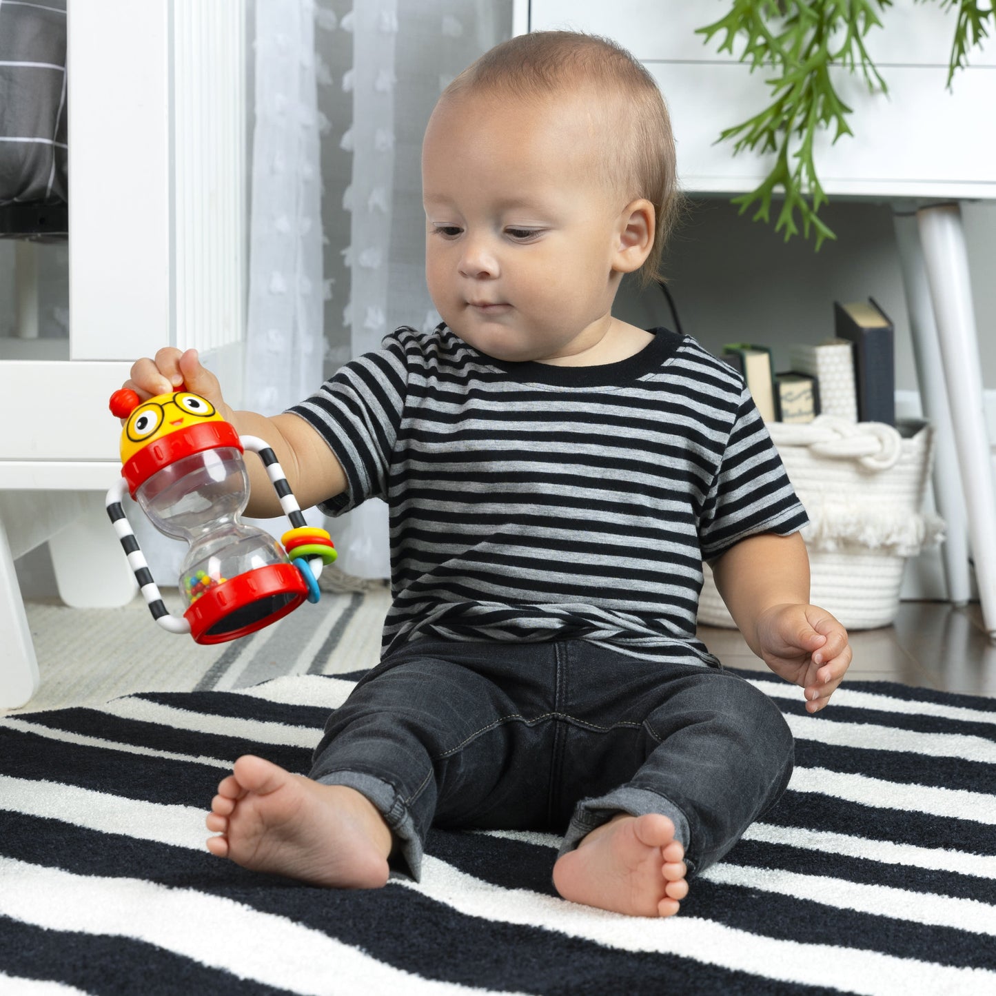 VERI CUTE Cal’S Sensory Shake-Up Activity Rattle, BPA Free, Ages 3+ Months